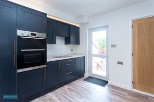 Kitchen- click for photo gallery